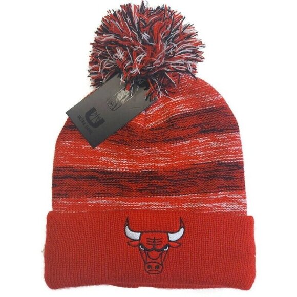 Ultra Game NBA Chicago Bulls Cuffed Pom Beanie Winter Hat Cap Red Adult One Size - Picture 1 of 3